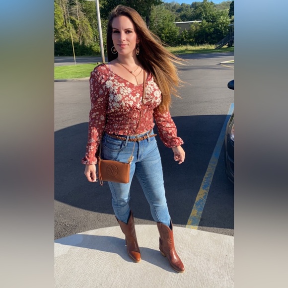 Like my live listing ❤️❤️🥰🥰😍😍🤩🤩 - Picture 2 of 9